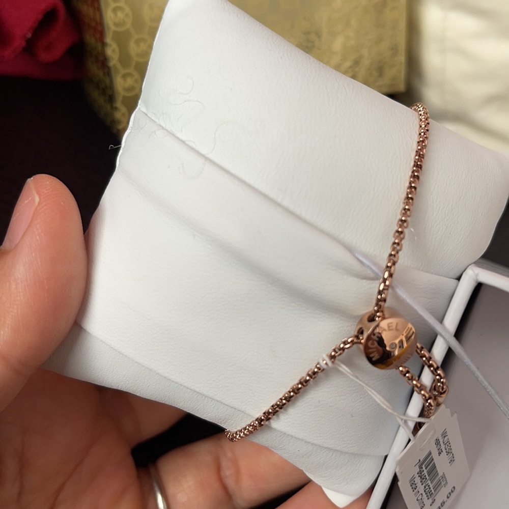 MICHAEL KORS Rose Gold Heart Slider Bracelet - Picture 7 of 8